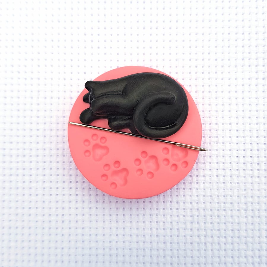 Black Cat Needle Minder with Pink Base. For cross stitching, embroidery