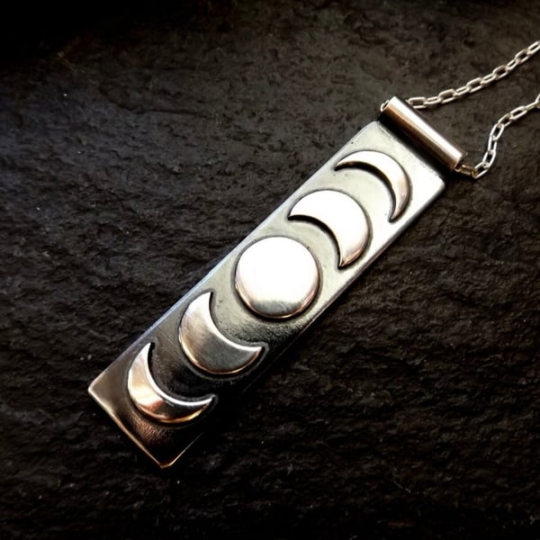 Silver bar moonphase necklace , elegant moon pendant