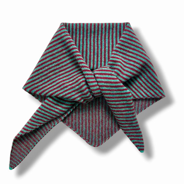 Fine stripe Triangle Scarf (NEW)