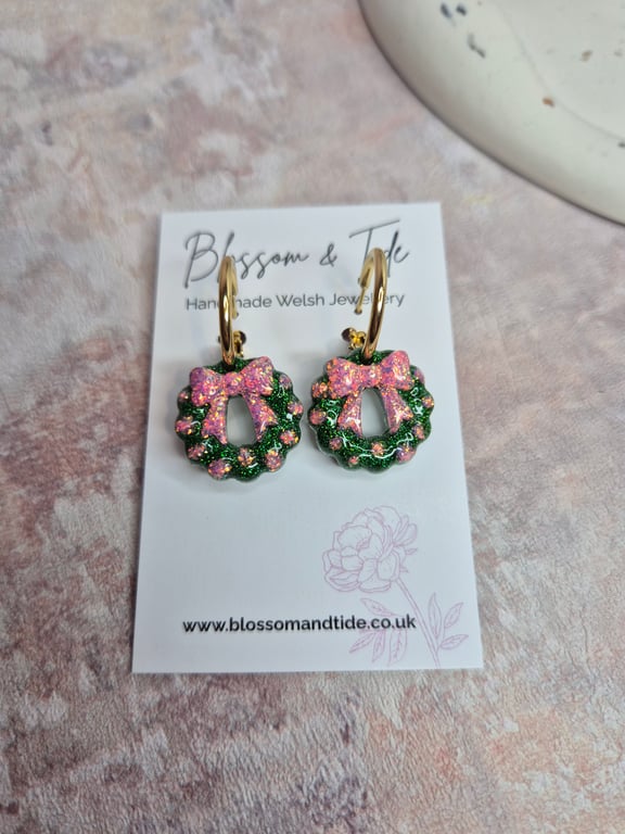 Christmas Glitter Wreath Earrings – Green & Pink Festive Hoops