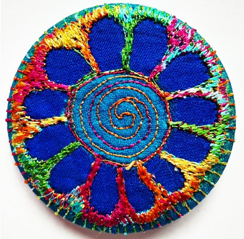 Badge 45mm Multicoloured Flower Textile Badge 