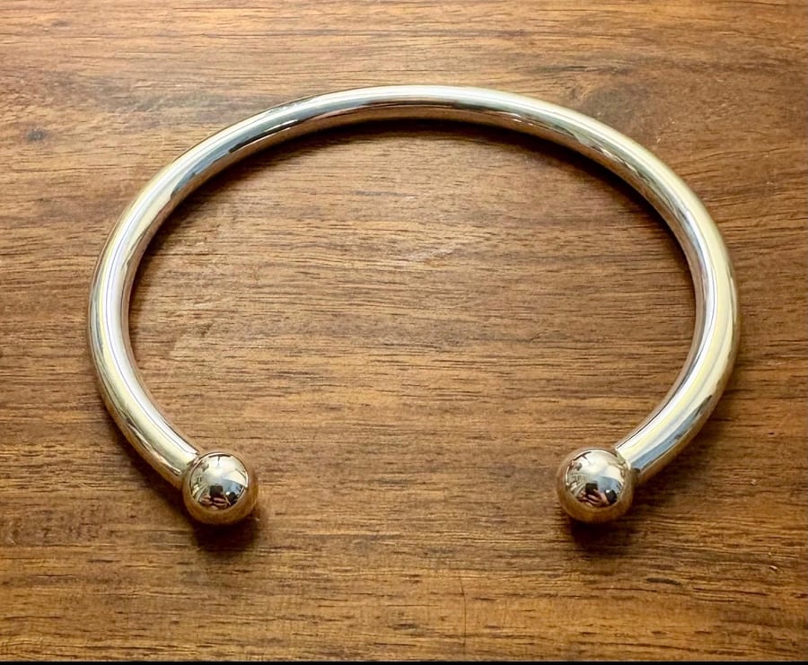 "Currents" - Heavy Sterling Silver Cuff Bangle - 40g - Made to any size - 5mm 