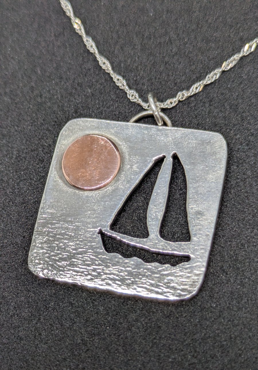 Silver sailing boat pendant, Sailing boat necklace, Nautical necklace, Sea 