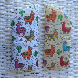 x2 Llama or Alpaca White & Beige Glasses Cases 