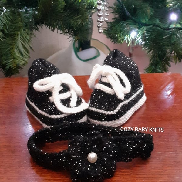 NEWBORN TRAINERS AND HAIRBAND SET. MADE IN GLITTERY WOOL