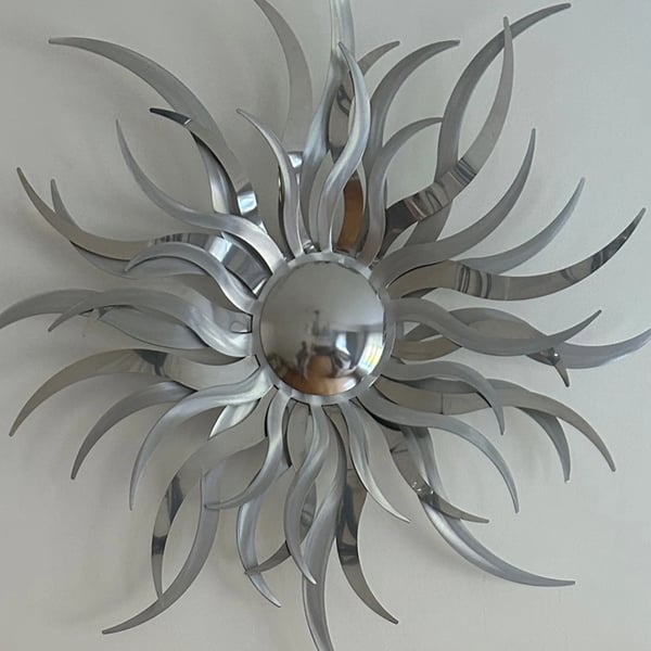 Elegant Sun Ripple Metal Wall Piece