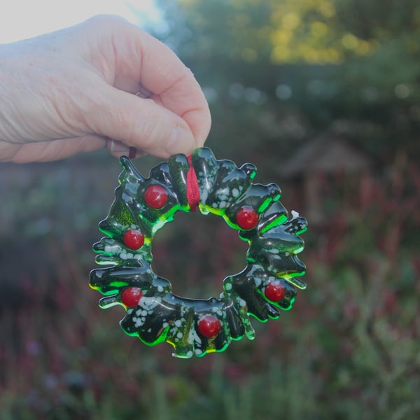 Glass Christmas Wreath Decoration