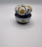 Pair of Vintage Ceramic Pin Cushions - Blue Rim Pots & William Morris - Image 7