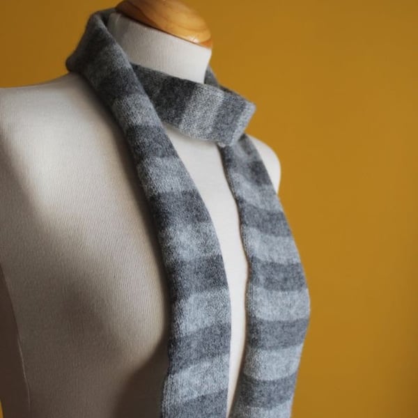 Grey Skinny Striped Scarf - Merino Lambswool and Shetland Wool - Handmade