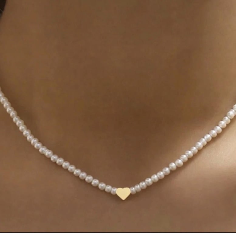 pearl heart necklace - minimalist beaded jewellery - perfect gift for him & her