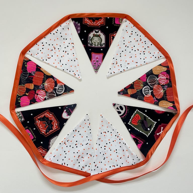 Hocus Pocus Halloween Bunting