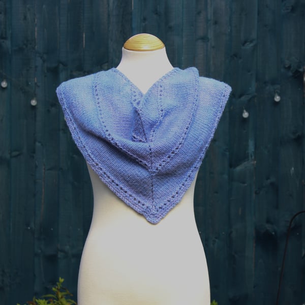 Hand knit pure wool shawl in lilac hand spun wool - design D198