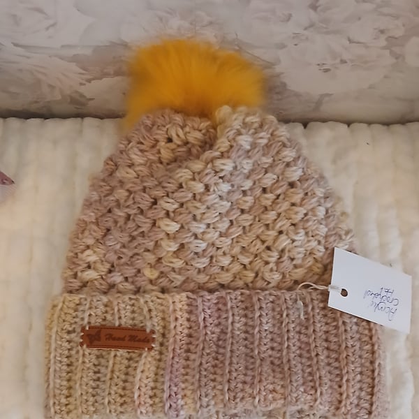 Crochet bobble wool hat. Bobble Acylic hat handmade. Uk only postage