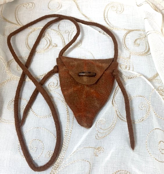 Little Brown Leaf Bag Handmade Felt Seconds Sunday