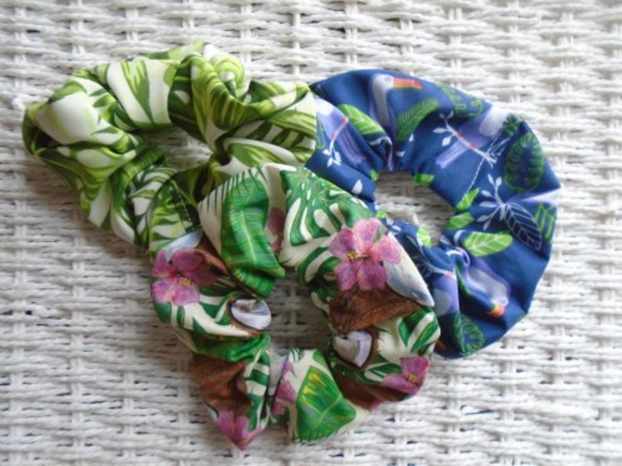 Pack of 3 Scrunchies Tropical Themed 