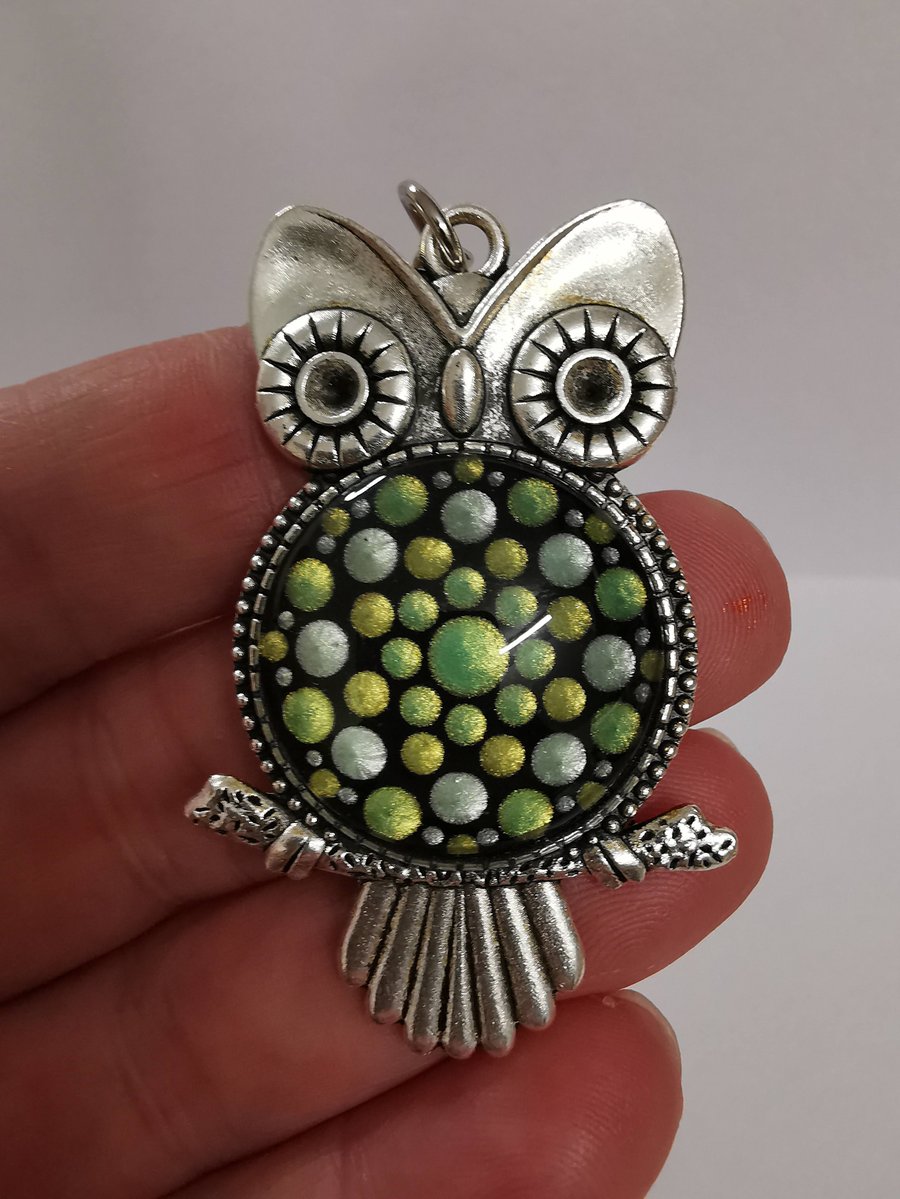 Dot Painted Owl Key Ring Green and Sky Blue