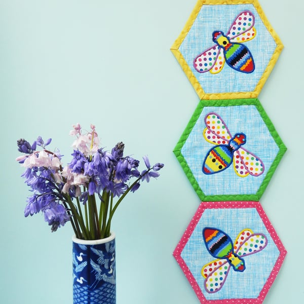 Busy Bees Wall Hanging
