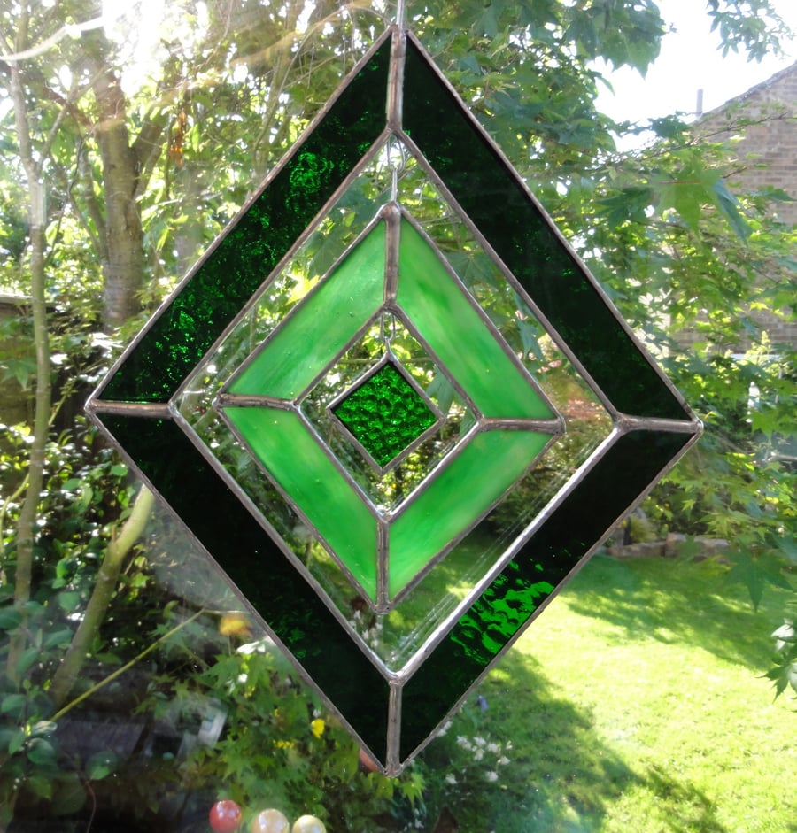 Three Diamond Suncatcher - Green