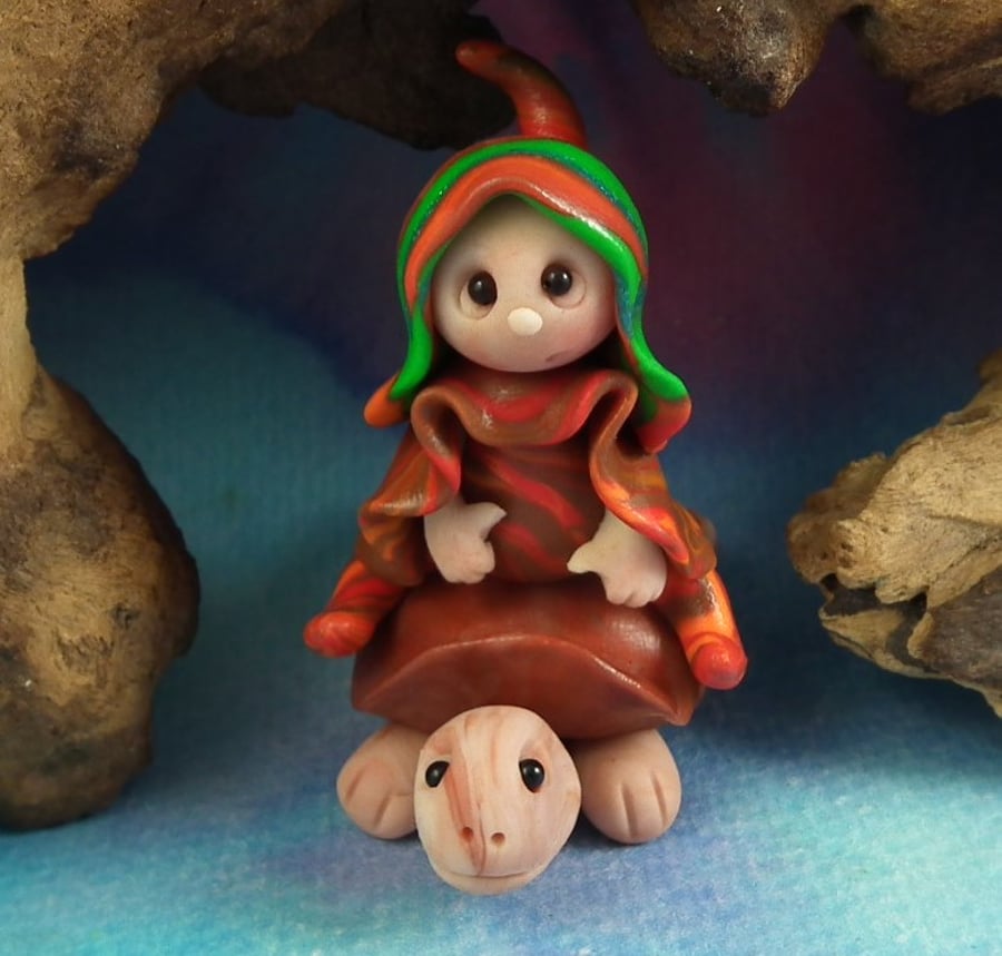 Tortoise-rider Gnome 'Drey' OOAK Ann Galvin