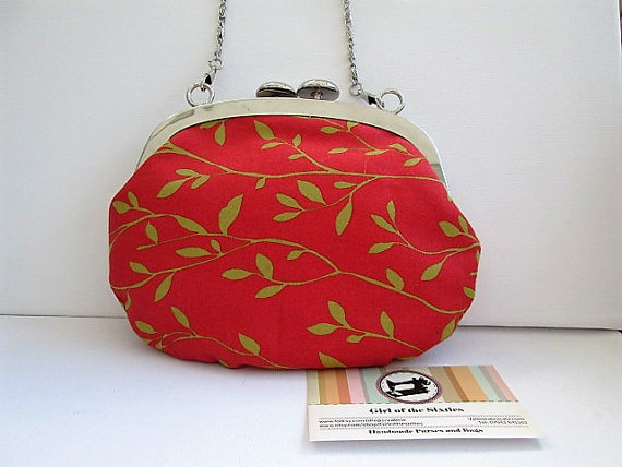 SALE Red clasp purse with chain