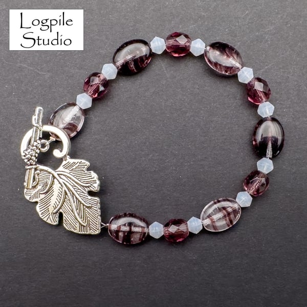 Vine Leaf Toggle Clasp Glass Bead Bracelet