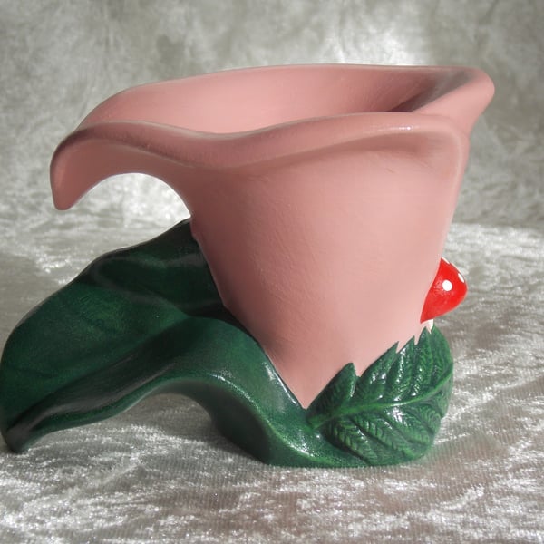 Ceramic Hand Painted Pink Calla Lily Flower Home Garden Candle Tealight Holder.