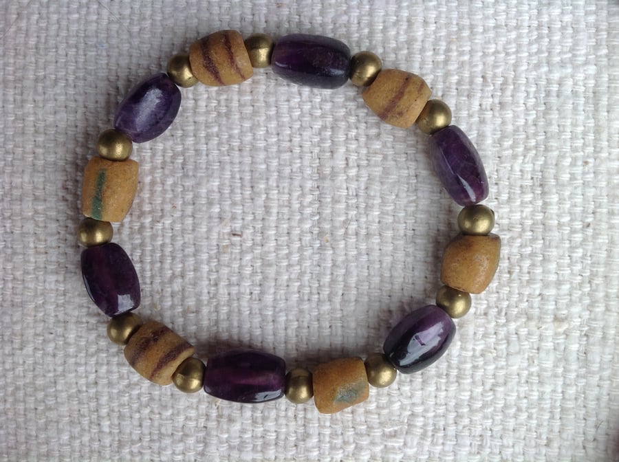Stretch bracelet with amethyst  and African sand glass beads