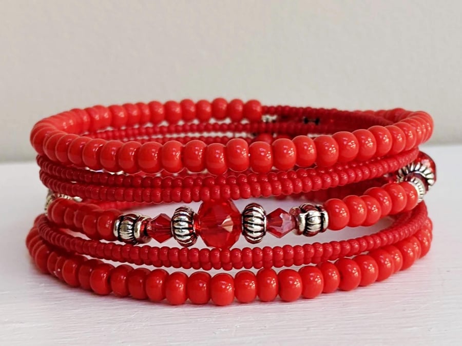 Memory Wire Seed Bead Bracelet in Red and Silver