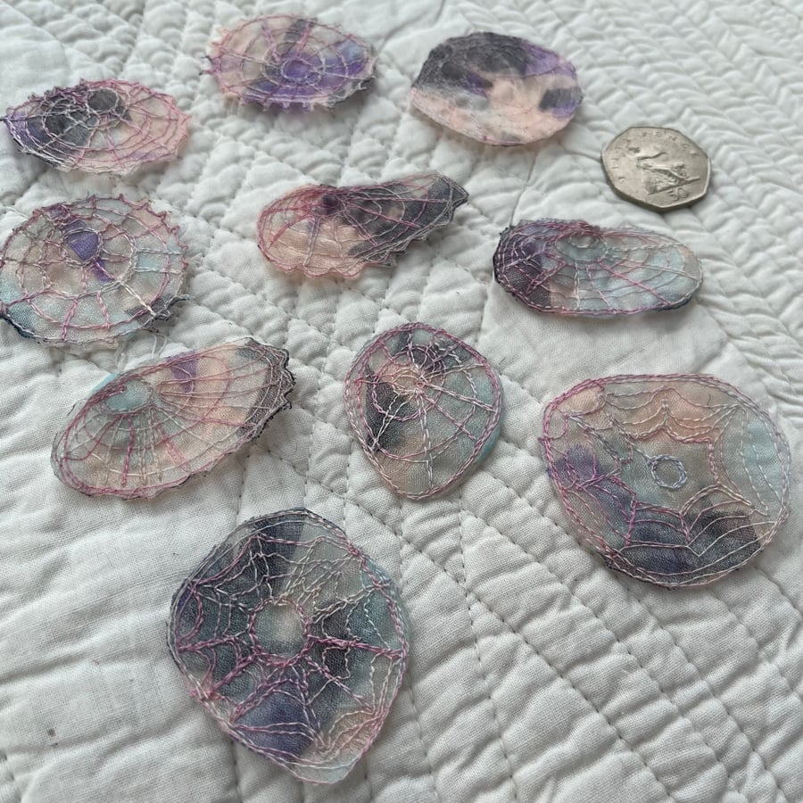 10 Free Motion Embroidery Shell Embellishments Card Making Textiles