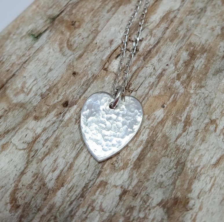 Sterling Silver Small Heart Pendant Necklace (NKSSPDHT10) - UK Free Post