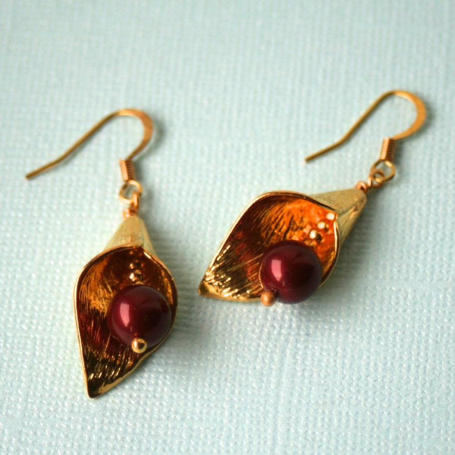 Swarovski pearl drop flower earrings