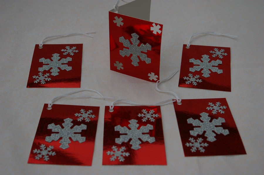Christmas Gift Tags with Snowflakes