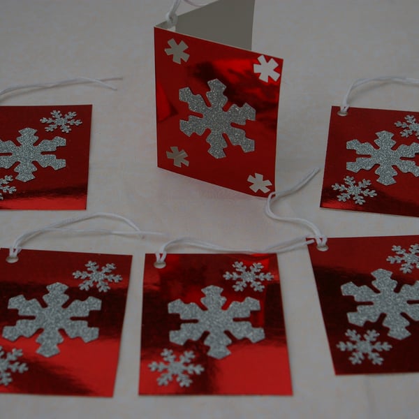 Christmas Gift Tags with Snowflakes