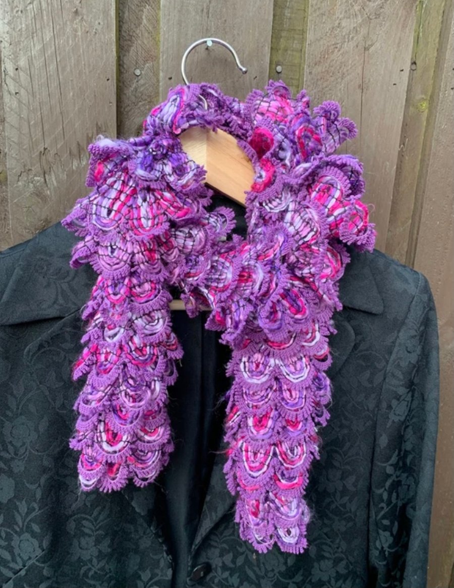 Knitted purple scalloped scarf 