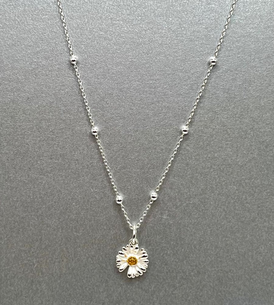 Sterling Silver Daisy Flower Necklace 