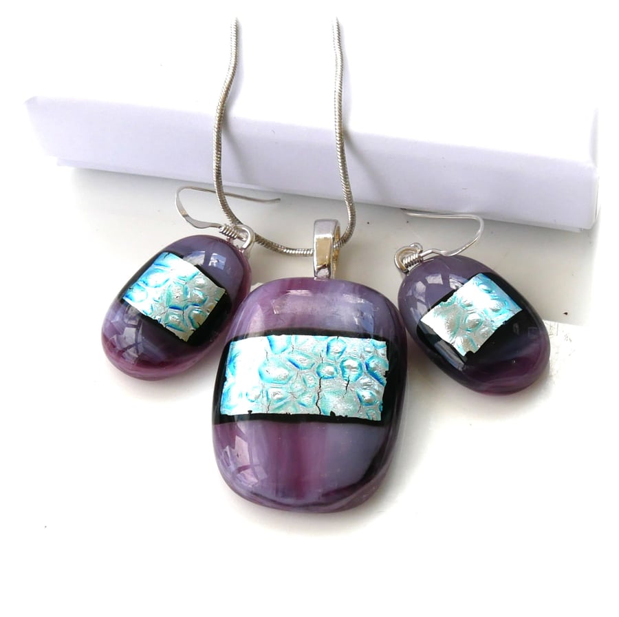 Dichroic Glass 124 Pendant Earring Set Amethyst LavenderSilver Plated Chain