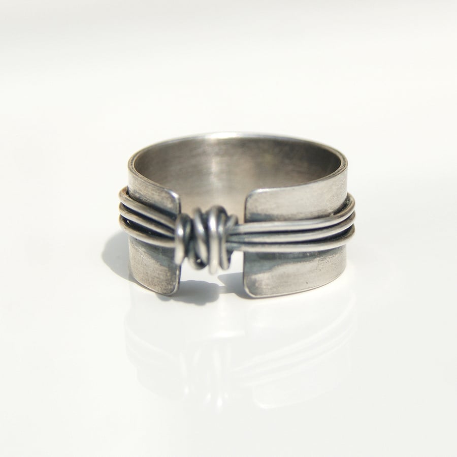 Love Knot Ring, Sterling Silver Infinity Ring, Valentine Gift 
