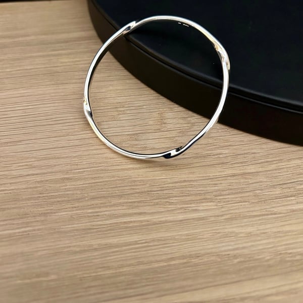 "Seasons" - Sterling Silver Bangle 4 Twists - 28g - Made to any size - 4mm x 3mm