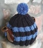 Small Tea Cosy for 2 Cup Tea Pot, Black & Blue, Hand Knitted, Wool Mix Yarn - Image 3