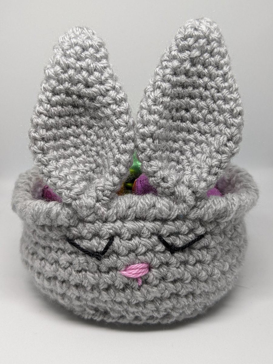 Easter bunny basket