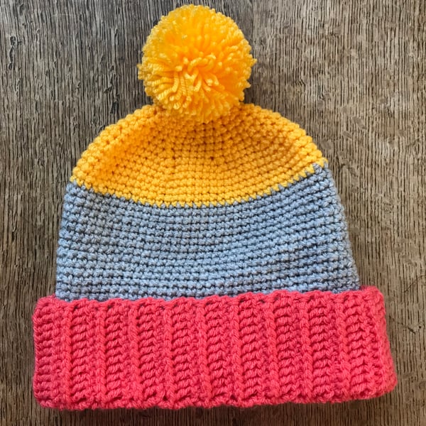 Colour Block Hat (age 2-4 approx)
