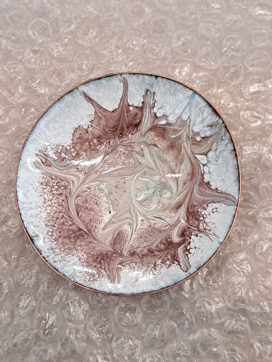 white dish scrolled dark pink and beige