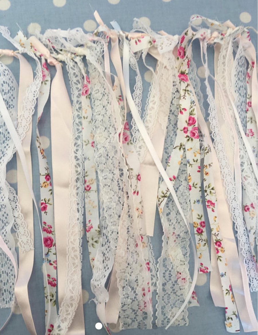 Shabby chic boho lace & ribbon rag tie garland 