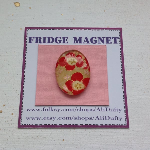 FRIDGE MAGNET . Oval . Red blossom. Yuzen . Japanese design .