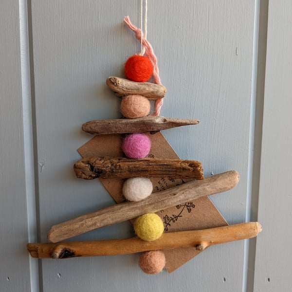 Driftwood and Felt Hanging Tree Decoration 