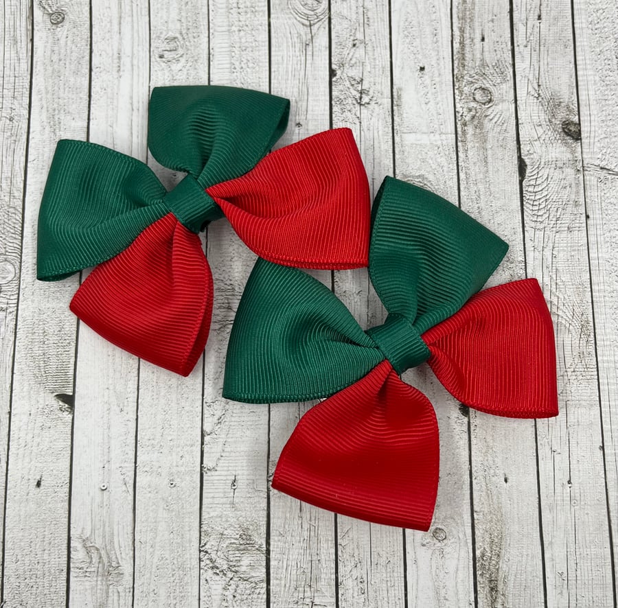 School Hunter Green and Red Two Tone Double with Bows on Clips (pair)