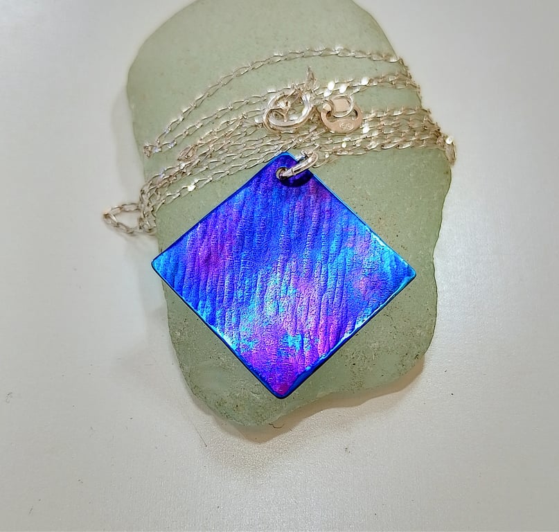  Titanium Diamond Shaped Pendant on Sterling Silver Necklace - UK Free Post