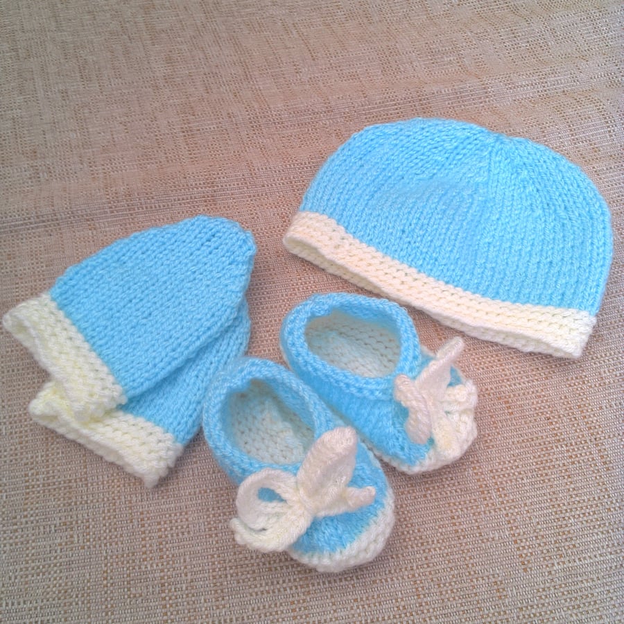 Baby's Hand Knitted Hat Mittens and Shoes, Baby Shower, Custom Make, Hat Set