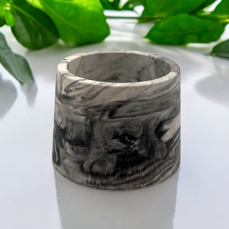 Small White Black and Grey Marbled Small Plant Pot - Mini Succulent Pot SPP2