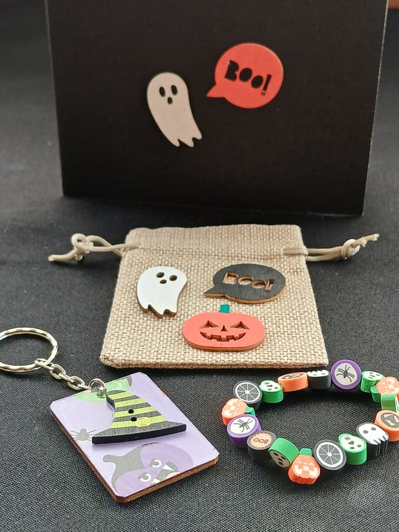Handmade Halloween bracelet and keyring 